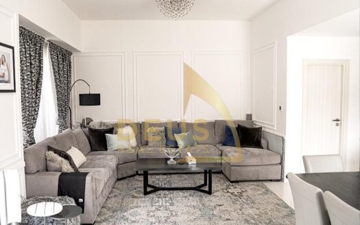 Exclusive| Glass room outdoor| Upgraded